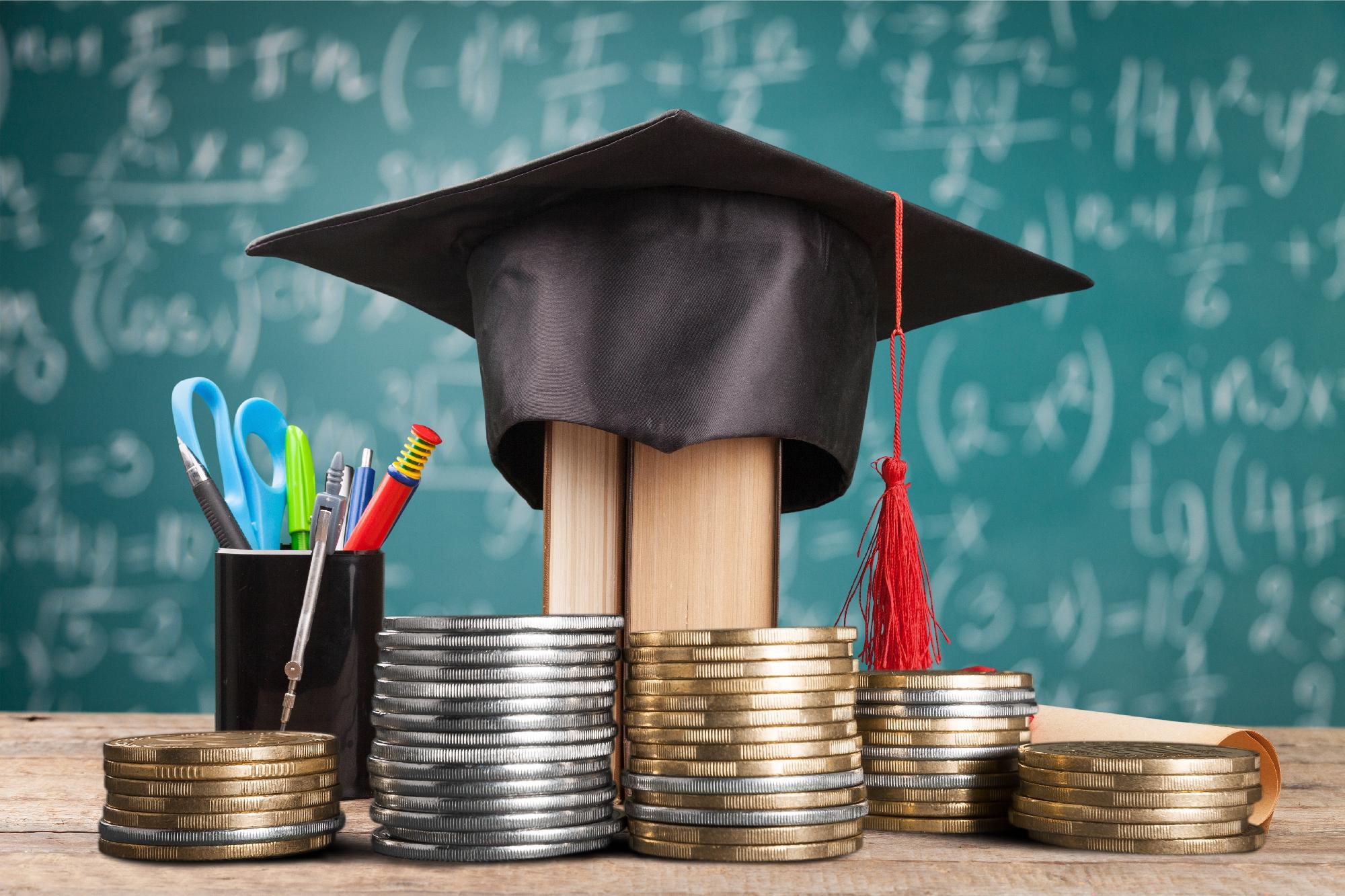 Comment financer ses études : bourses, prêts, et autres solutions
